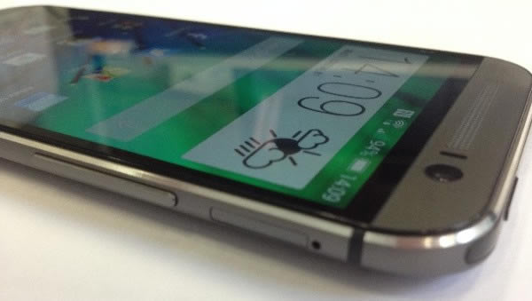 HTC One M8 - Design