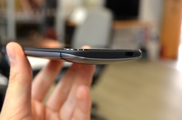 Смартфон HTC One mini 2