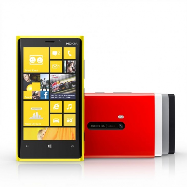 Nokia Lumia 820 & 920 Receive Windows Phone 8 Update 