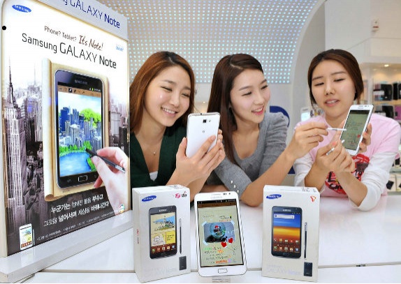 White Samsung Galaxy Note Launches